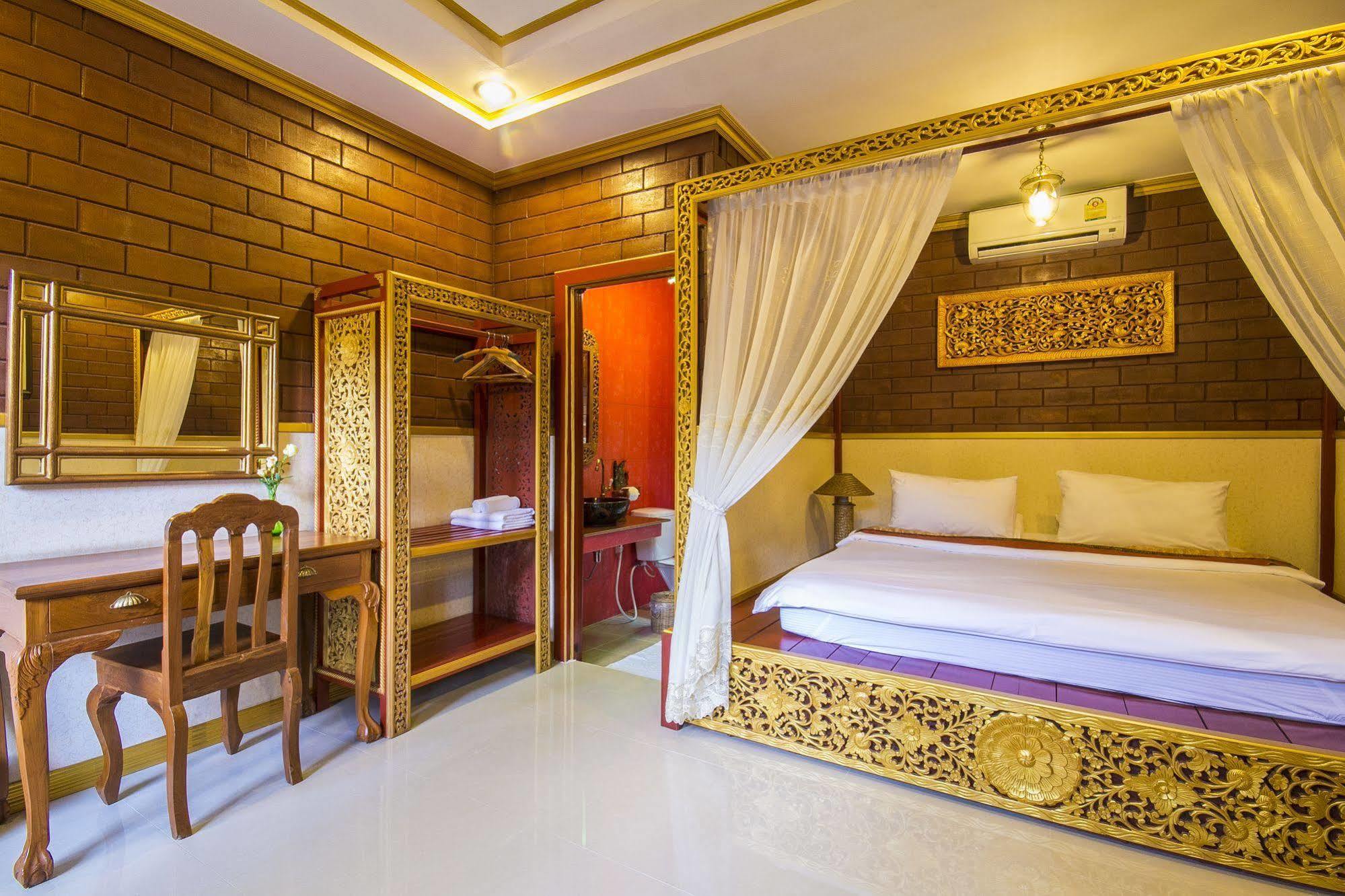 Irawadee Resort Mae Sot Exterior photo